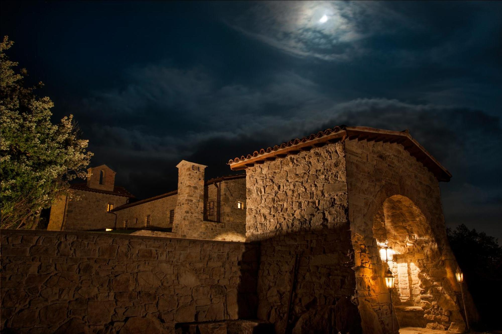 Eremito Hotel Parrano Exterior photo