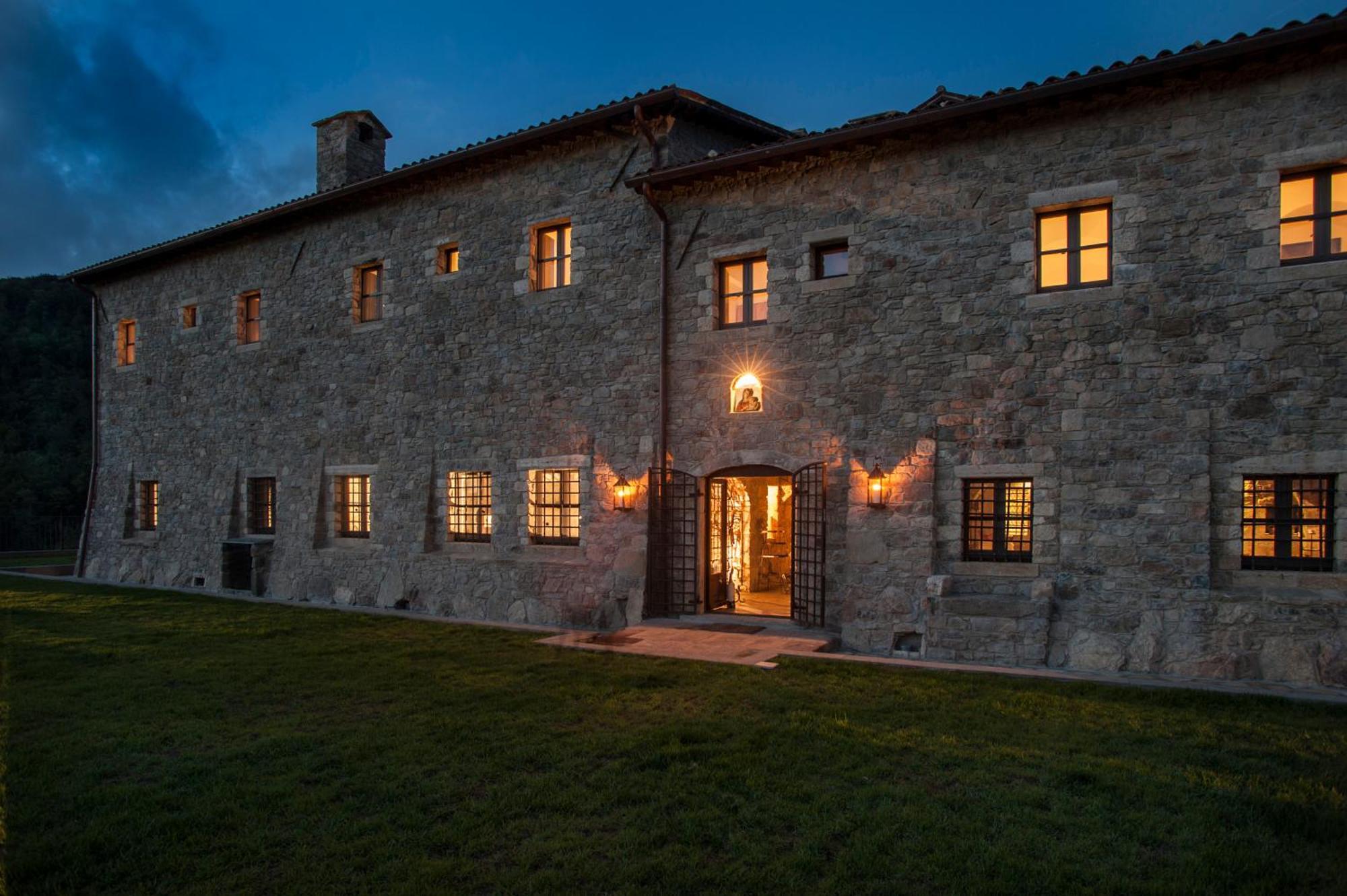 Eremito Hotel Parrano Exterior photo
