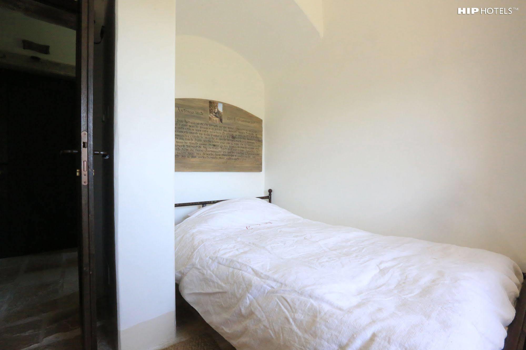 Eremito Hotel Parrano Exterior photo
